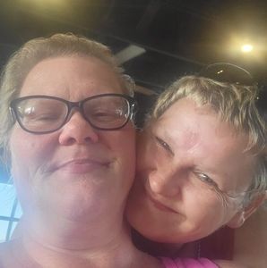 Meet your Posher, Brenda